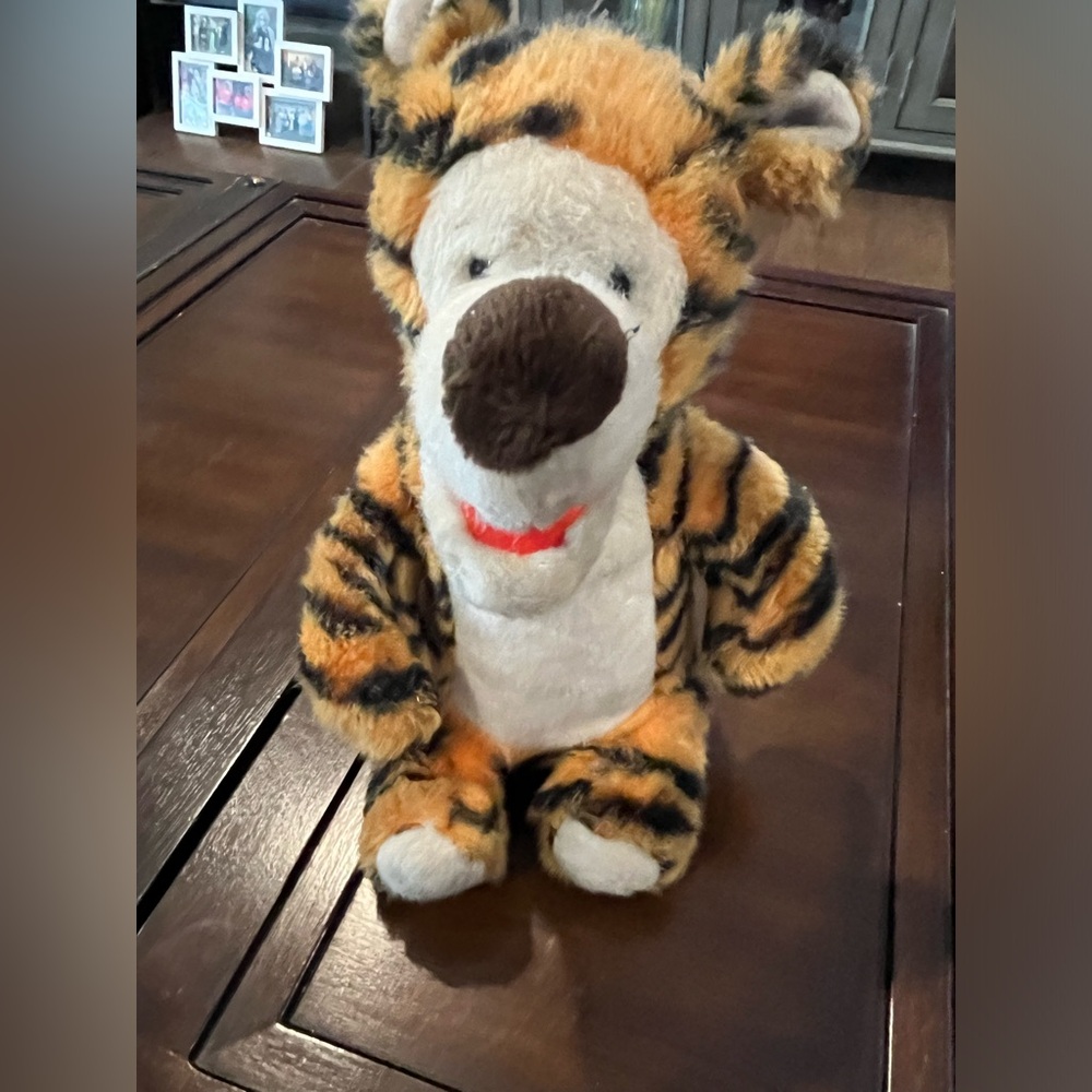 1980 Gund Sears Walt Disney vintage Tigger 10" plush stuffed animal toy